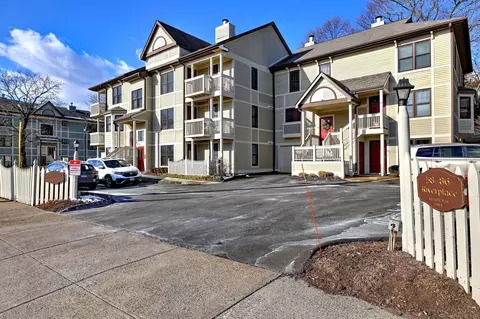 58 Front St #58, New Haven, CT 06513