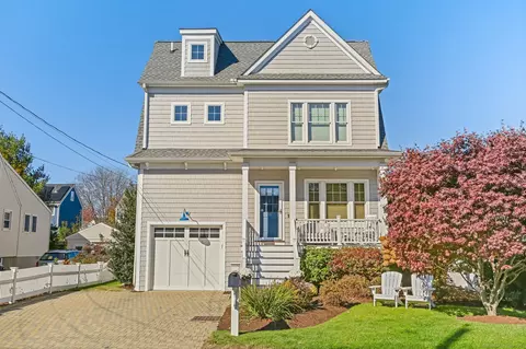 56 Howard St, Fairfield, CT 06824
