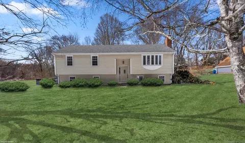 24 Candlewood Ln, Southington, CT 06489