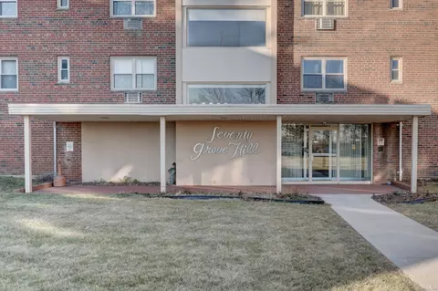 70 Grove Hill St #3D, New Britain, CT 06052