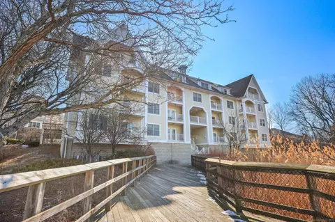 71 Osborne Ave # B, Norwalk, CT 06855