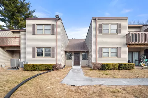1606 Twin Circle Dr #1606, South Windsor, CT 06074
