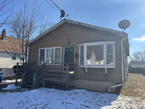 21 Victory Ave, Bridgeport, CT 06606