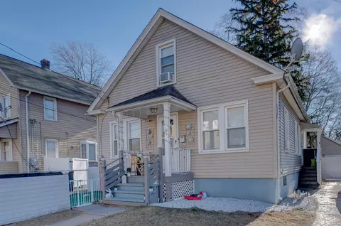 39 Bliss St, East Hartford, CT 06108