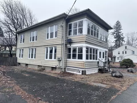 23-25 Lovely St, Unionville, CT 06085