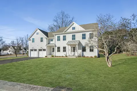 214 Highlawn Rd, Fairfield, CT 06824