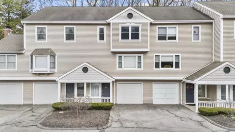 536 Redstone Hill Rd #2, Bristol, CT 06010