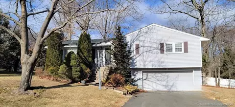 79 Deer Run Dr, Wolcott, CT 06716