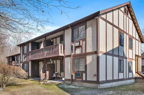 578 Swanson Cres #578, Milford, CT 06461