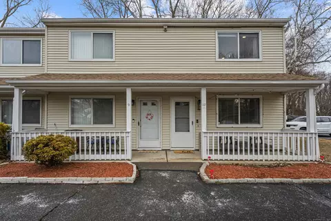 63 Coleman St #10, East Haven, CT 06512