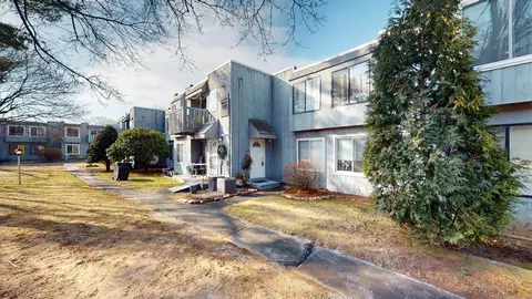 13 Cedar Ct #C, East Haven, CT 06513