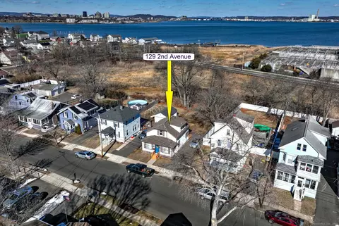 129 Second Ave, West Haven, CT 06516