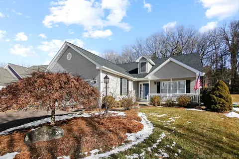 78 Lenox Dr, Glastonbury, CT 06033