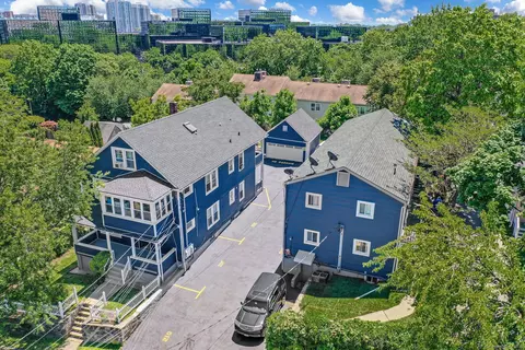 19-21 Perry St, Stamford, CT 06902