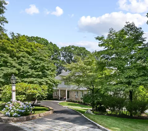 321 Frogtown Rd, New Canaan, CT 06840