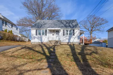 40 Gladiola St, New Britain, CT 06053
