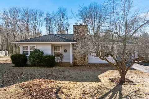 1458 Manchester Rd, Glastonbury, CT 06033