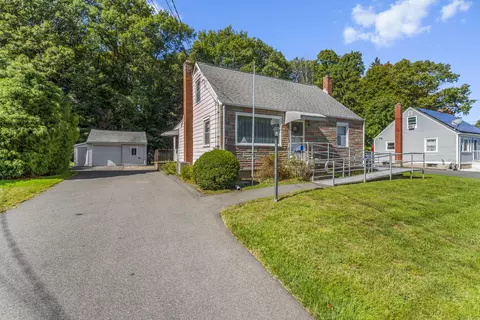 49 Morton Rd, Meriden, CT 06450