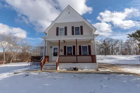 95 Hunters Ave, Taftville, CT 06380