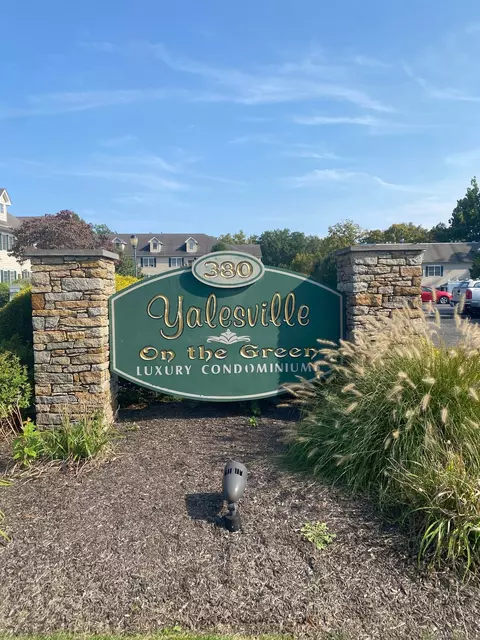 380 Main St #36, Wallingford, CT 06492