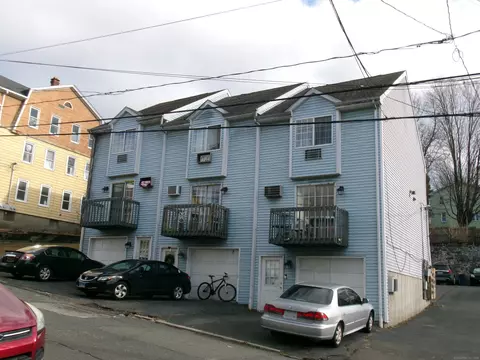 30 Howard St, Waterbury, CT 06705