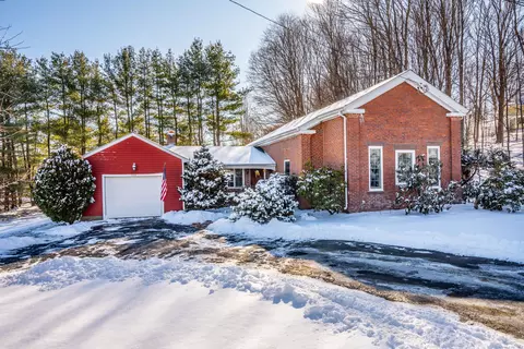 1240 Mapleton Ave, Suffield, CT 06078