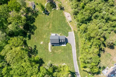 90 Brown Rd, Voluntown, CT 06384
