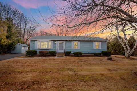 158 Hobart St, Southington, CT 06489