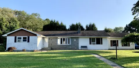 19 Davis St, Killingly, CT 06239