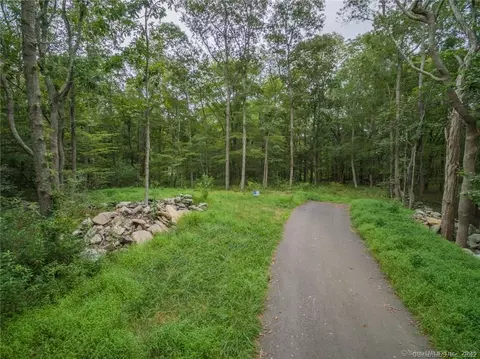259 Clark Hill Rd, East Haddam, CT 06423