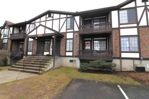 365 Mather St #106, Hamden, CT 06514
