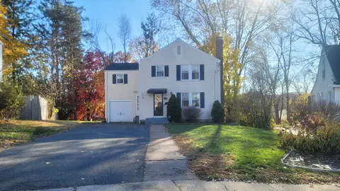 51 Taylor Rd, West Hartford, CT 06110