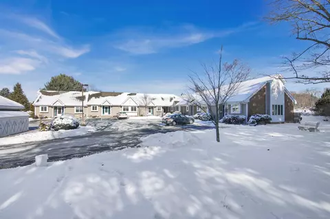202 Wyndemere Ct #202, South Windsor, CT 06074