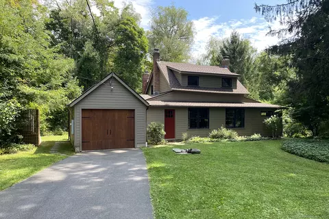 24 White Hollow Rd, Salisbury, CT 06039