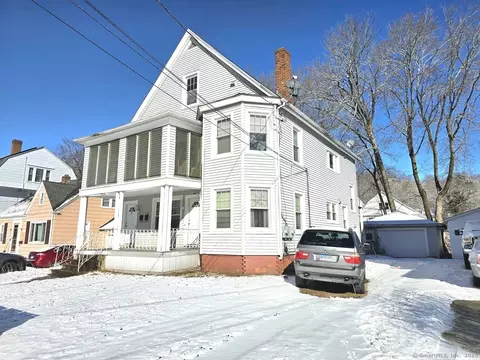 23-25 Spring Garden Ave, Norwich, CT 06360