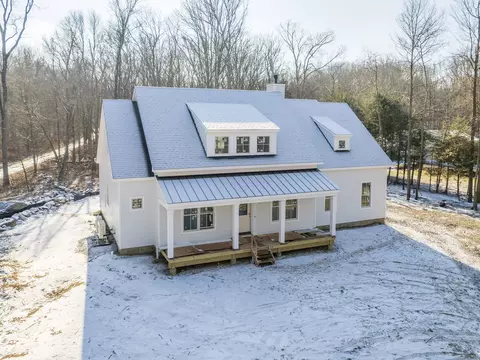 158 Old Redding Rd, Redding, CT 06896