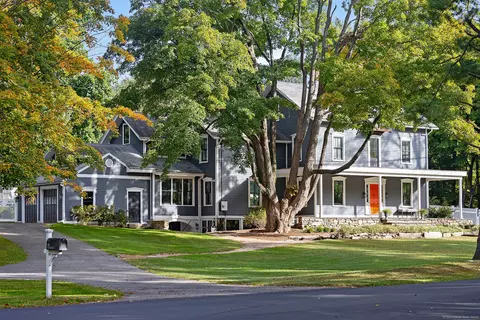 39 Cross Hwy, Westport, CT 06880