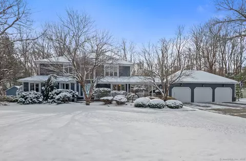 99 Peacedale St, Bristol, CT 06010