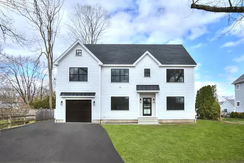 416 Old Mill Rd, Fairfield, CT 06824