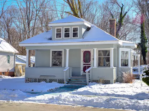 21 Lhomme St, Killingly, CT 06239