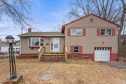 73 Lincoln Ave, New London, CT 06320
