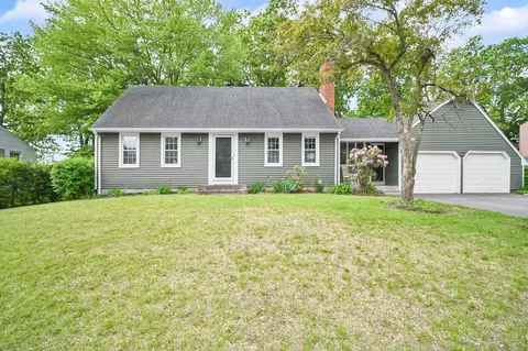 4 Sparkle St, Enfield, CT 06082