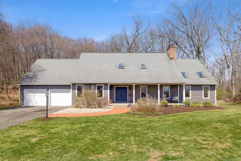 35 Misty Meadow Rd, Burlington, CT 06013
