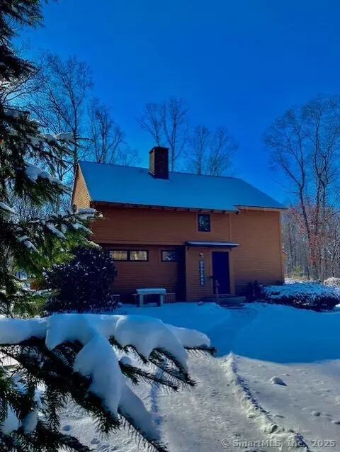 20 Edstrom Rd, Marlborough, CT 06447