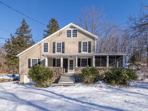 50 Mountain Rd, Redding, CT 06896