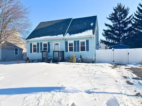 61 First Ave, Enfield, CT 06082