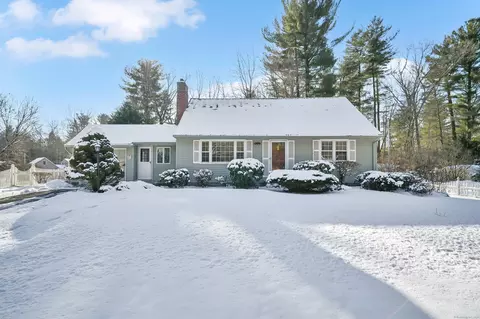 14 Birchwood Rd, Enfield, CT 06082