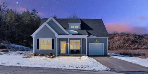 92 Cambridge Ct #92, Simsbury, CT 06070