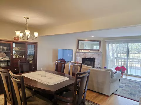 35 Highcrest Dr #35, Rocky Hill, CT 06067