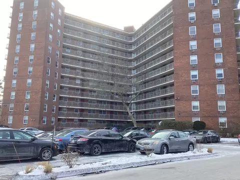 71 Strawberry Hill Ave #103, Stamford, CT 06902